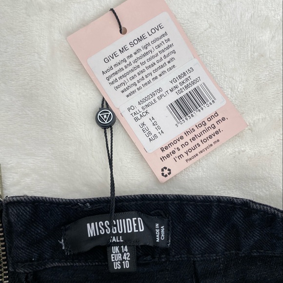 NWT Missguided black denim mini skirt (size US 10) - Picture 4 of 4